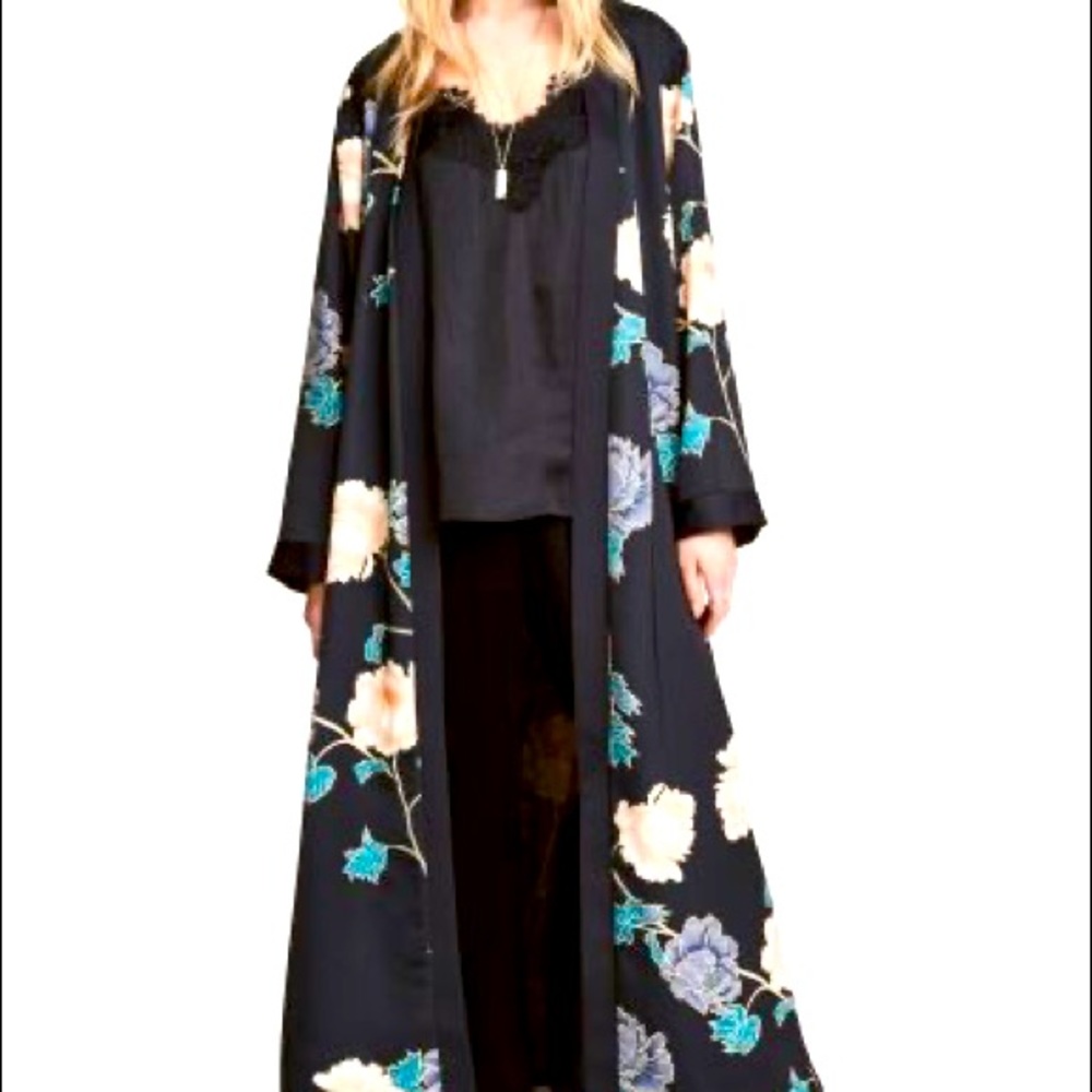 H&M Satin Kimono Duster / Robe